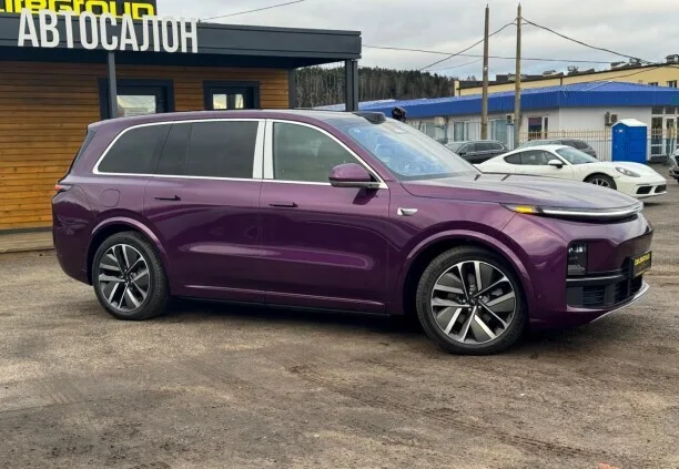 Li Auto L9 2023 — миниатюра 4