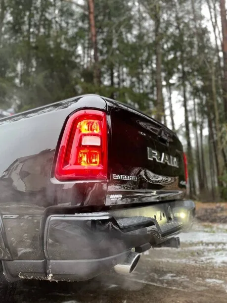 RAM 1500 2023 — миниатюра 5