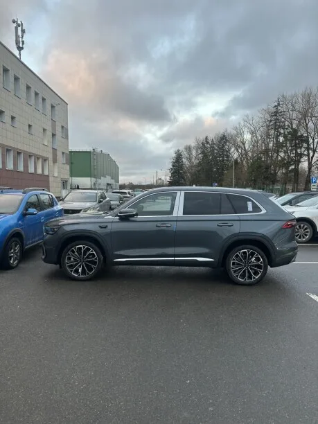 Geely Xingyue L 2025 — миниатюра 5