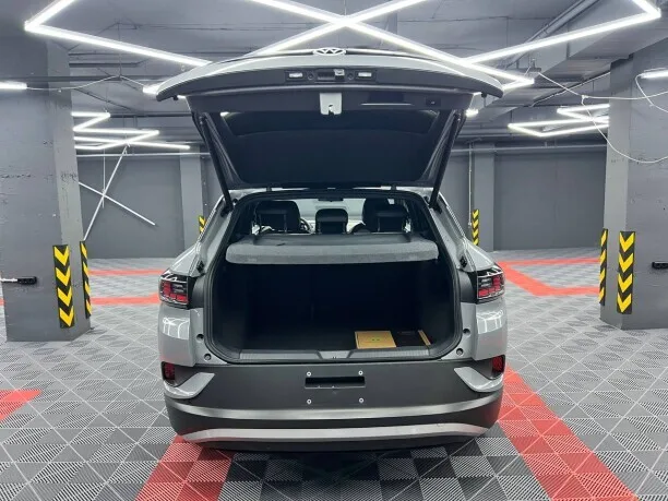 Volkswagen ID.4 2023 — миниатюра 2