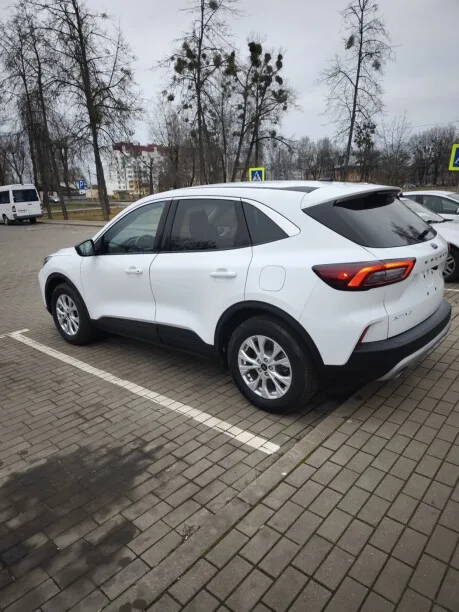 Ford Escape 2023 — миниатюра 2