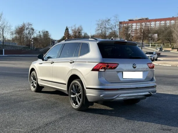 Volkswagen Tiguan Allspace 2022 — миниатюра 4