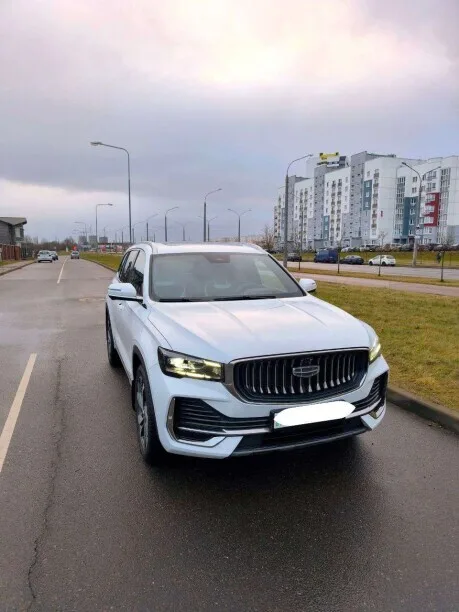 Geely Xingyue L 2024 — миниатюра 4