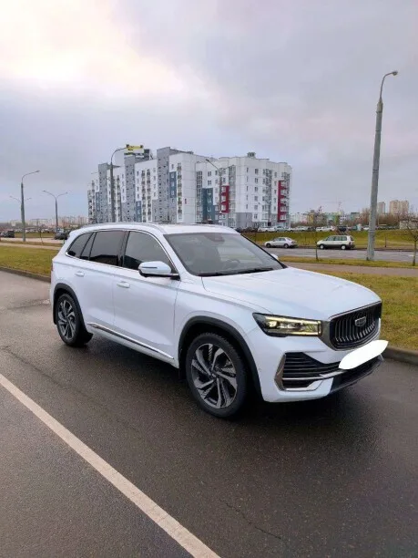 Geely Xingyue L 2024 — фото 1, купить с доставкой в Москву