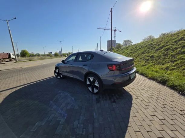 Polestar 2 2022 — миниатюра 3