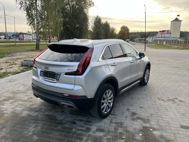 Cadillac XT4 2022 — миниатюра 2