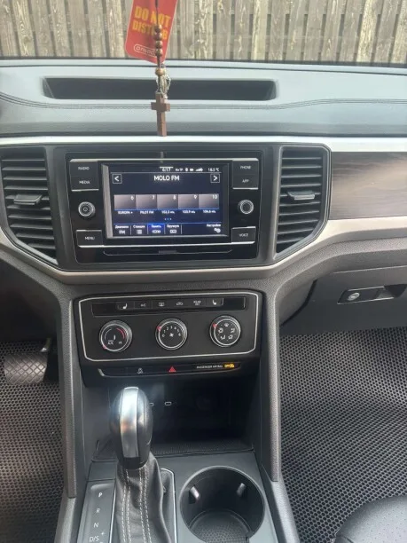 Volkswagen Atlas 2022 — миниатюра 2