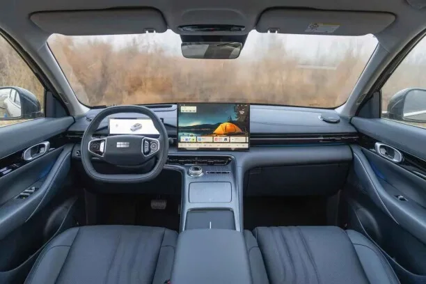 Geely Galaxy E5 2026 — миниатюра 3