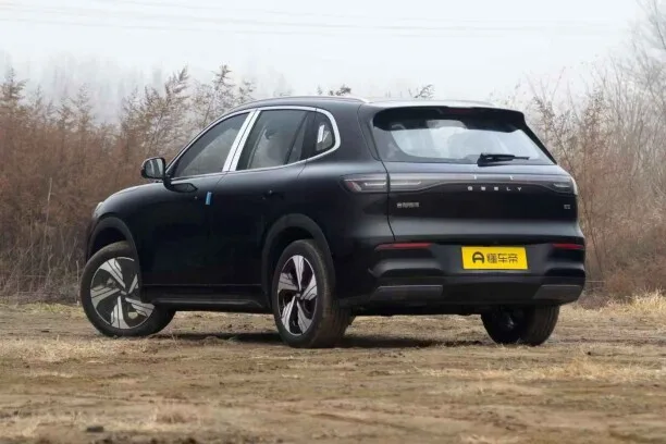 Geely Galaxy E5 2026 — миниатюра 4