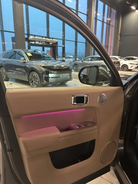 Li Auto L7 2025 — миниатюра 3