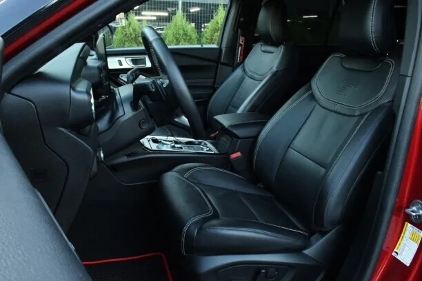 Ford Explorer 2024 — миниатюра 3