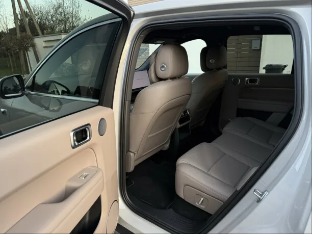 Li Auto L6 2025 — миниатюра 3