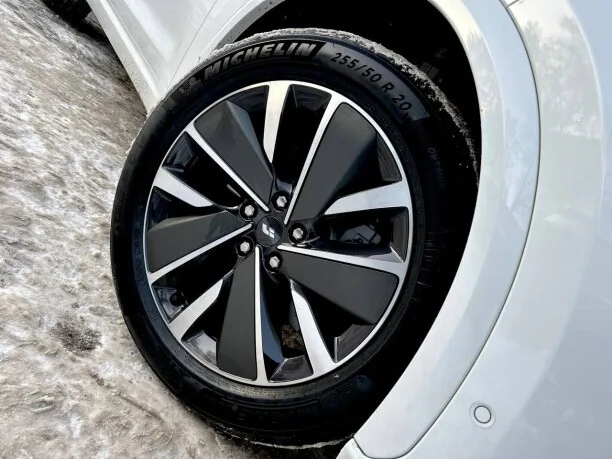 Li Auto L7 2025 — миниатюра 3