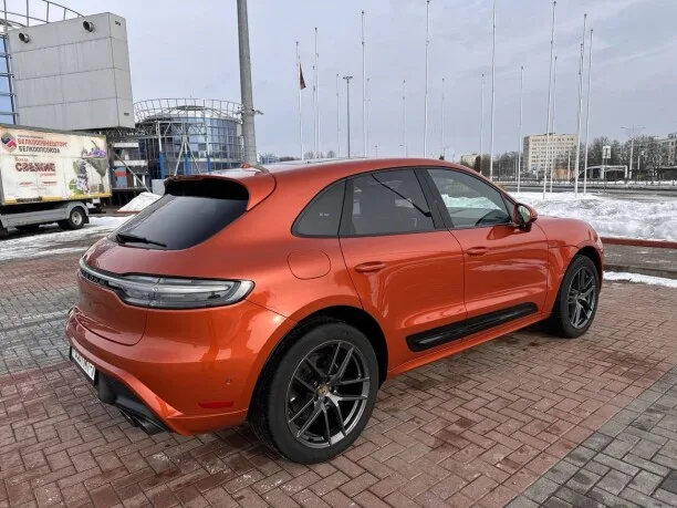 Porsche Macan 2022 — миниатюра 4