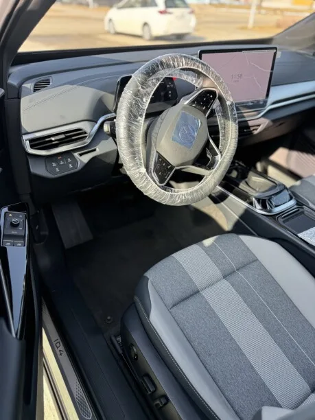 Volkswagen ID.4 2025 — миниатюра 2