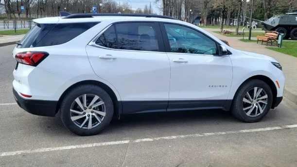 Chevrolet Equinox 2022 — миниатюра 2