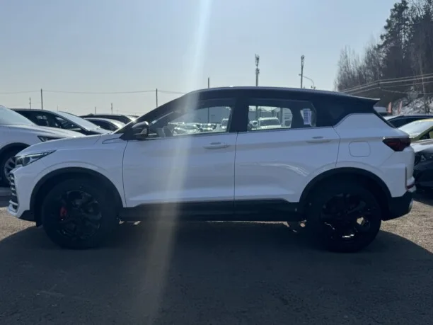 Geely Binyue L 2025 — миниатюра 2