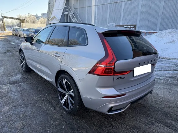 Volvo XC60 2022 — миниатюра 5