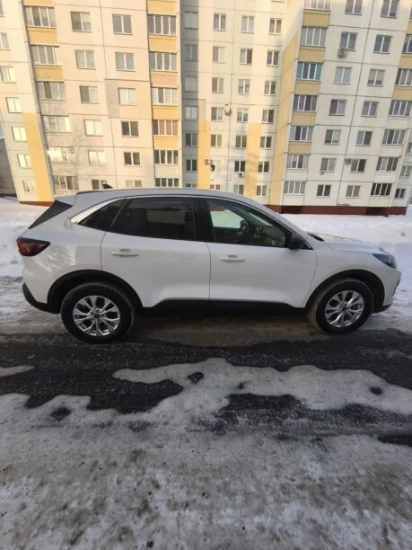 Ford Escape 2023 — миниатюра 2