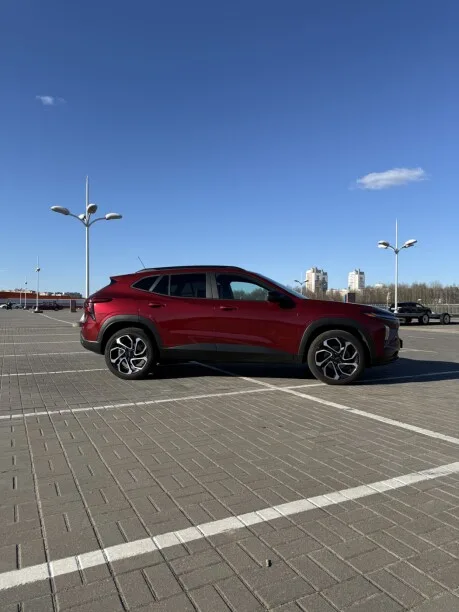 Chevrolet Trax Crossover 2023 — миниатюра 2