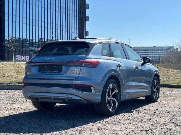 Audi Q4 e-tron 2023 — миниатюра 4