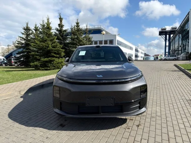 Li Auto L6 2025 — миниатюра 5