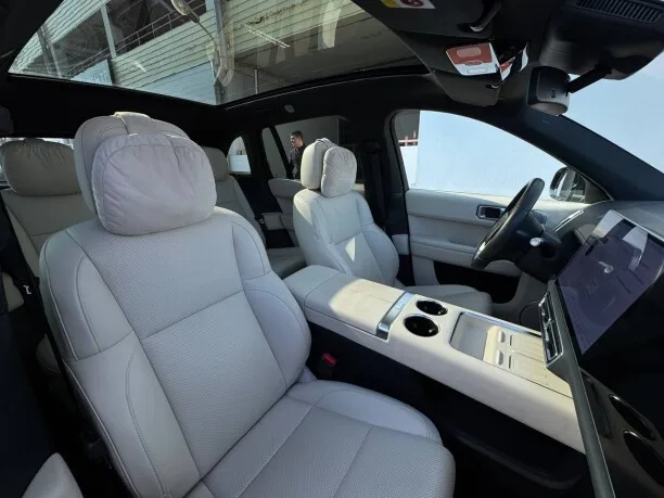 Li Auto L6 2024 — миниатюра 5