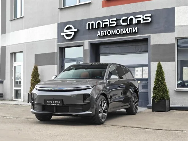 Li Auto L6 2024 — фото 1, купить с доставкой в Москву