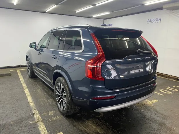 Volvo XC90 2022 — миниатюра 4