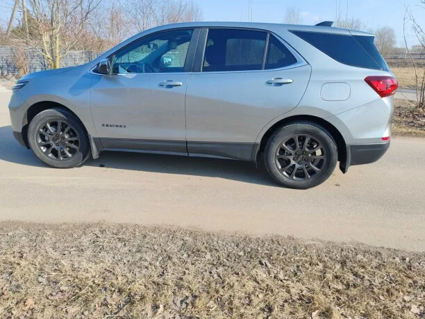 Chevrolet Equinox 2023 — миниатюра 3