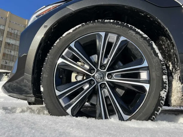 Toyota Bz4X 2022 — миниатюра 3