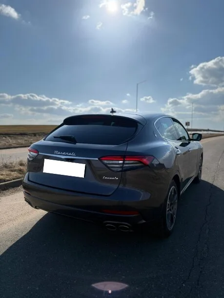 Maserati Levante 2022 — миниатюра 3