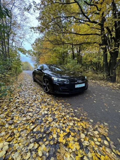 Audi e-tron GT 2022 — миниатюра 3
