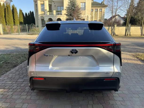 Toyota Bz4X 2023 — миниатюра 4