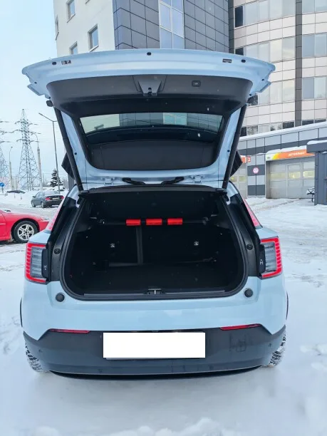 Volvo EX30 2024 — миниатюра 2