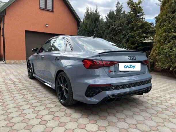 Audi RS3 2023 — миниатюра 2