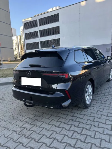 Opel Astra 2023 — миниатюра 2