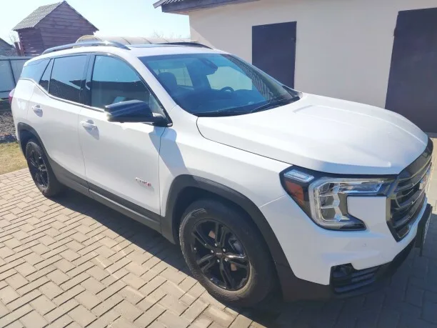 GMC Terrain 2023 — миниатюра 3