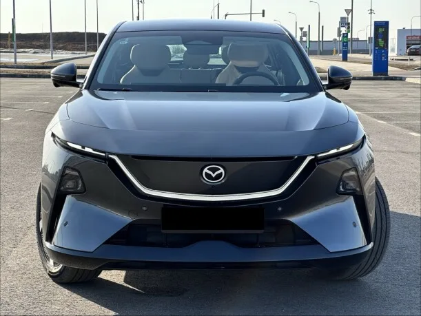 Mazda EZ-60 2025 — фото 1, купить с доставкой в Москву