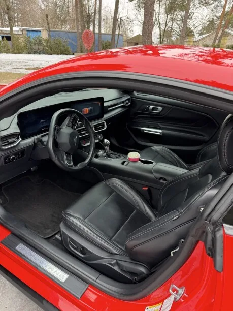 Ford Mustang 2024 — миниатюра 3