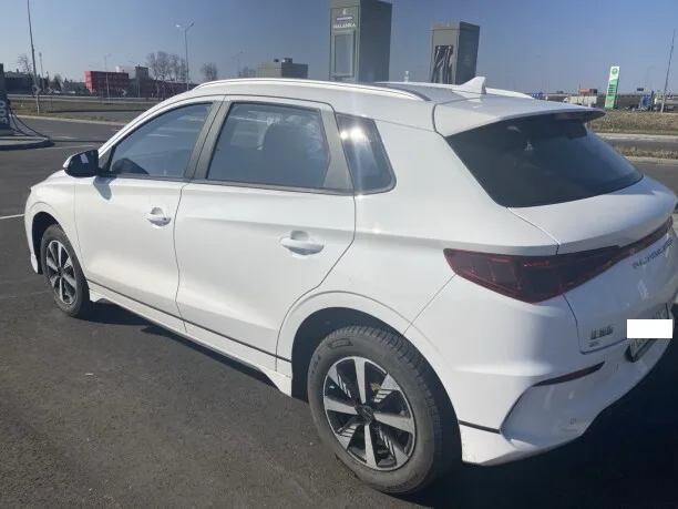 BYD E2 2024 — миниатюра 3