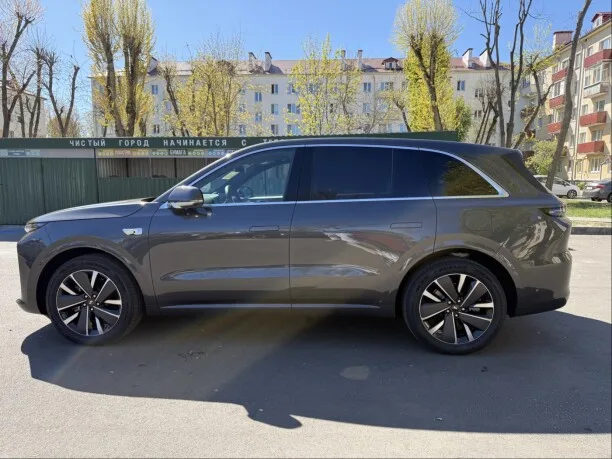 Li Auto L6 2025 — миниатюра 5