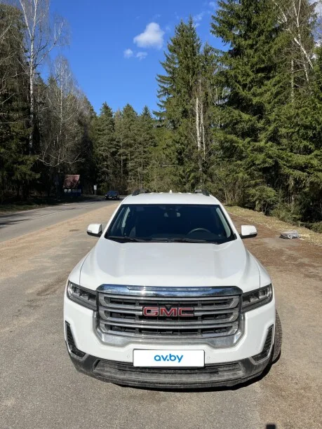 GMC Acadia 2023 — миниатюра 2