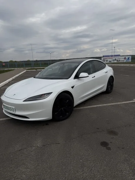 Tesla Model 3 2024 — миниатюра 5
