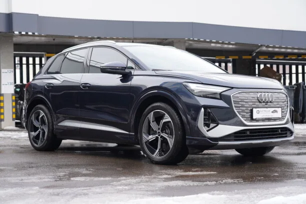 Audi Q4 e-tron 2024 — миниатюра 2