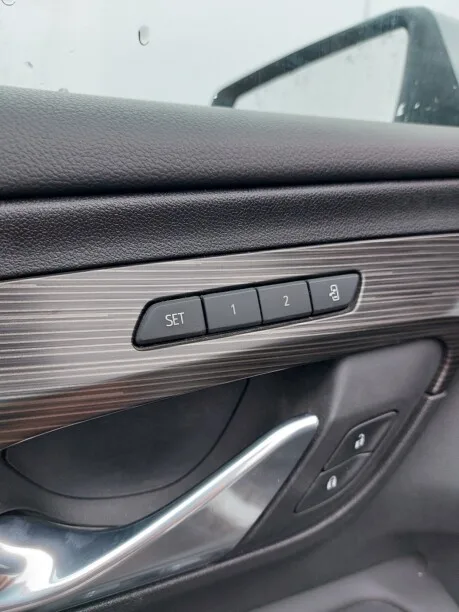 GMC Terrain 2023 — миниатюра 3
