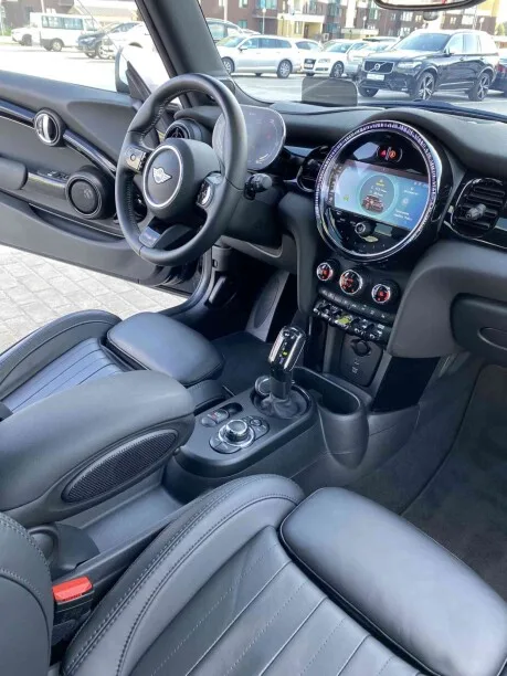 MINI Cooper SE 2022 — миниатюра 2