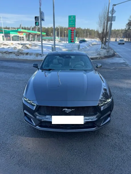 Ford Mustang 2024 — миниатюра 3