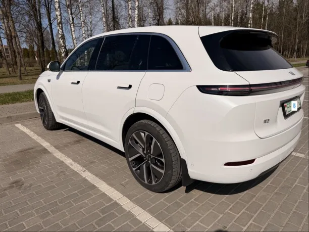 Li Auto L7 2024 — миниатюра 4
