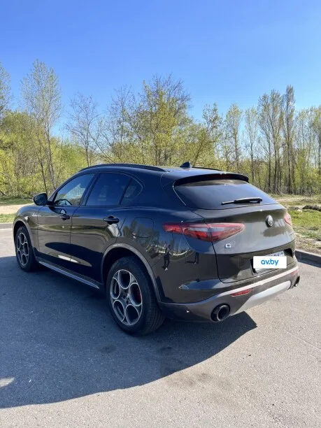 Alfa Romeo Stelvio 2022 — миниатюра 4